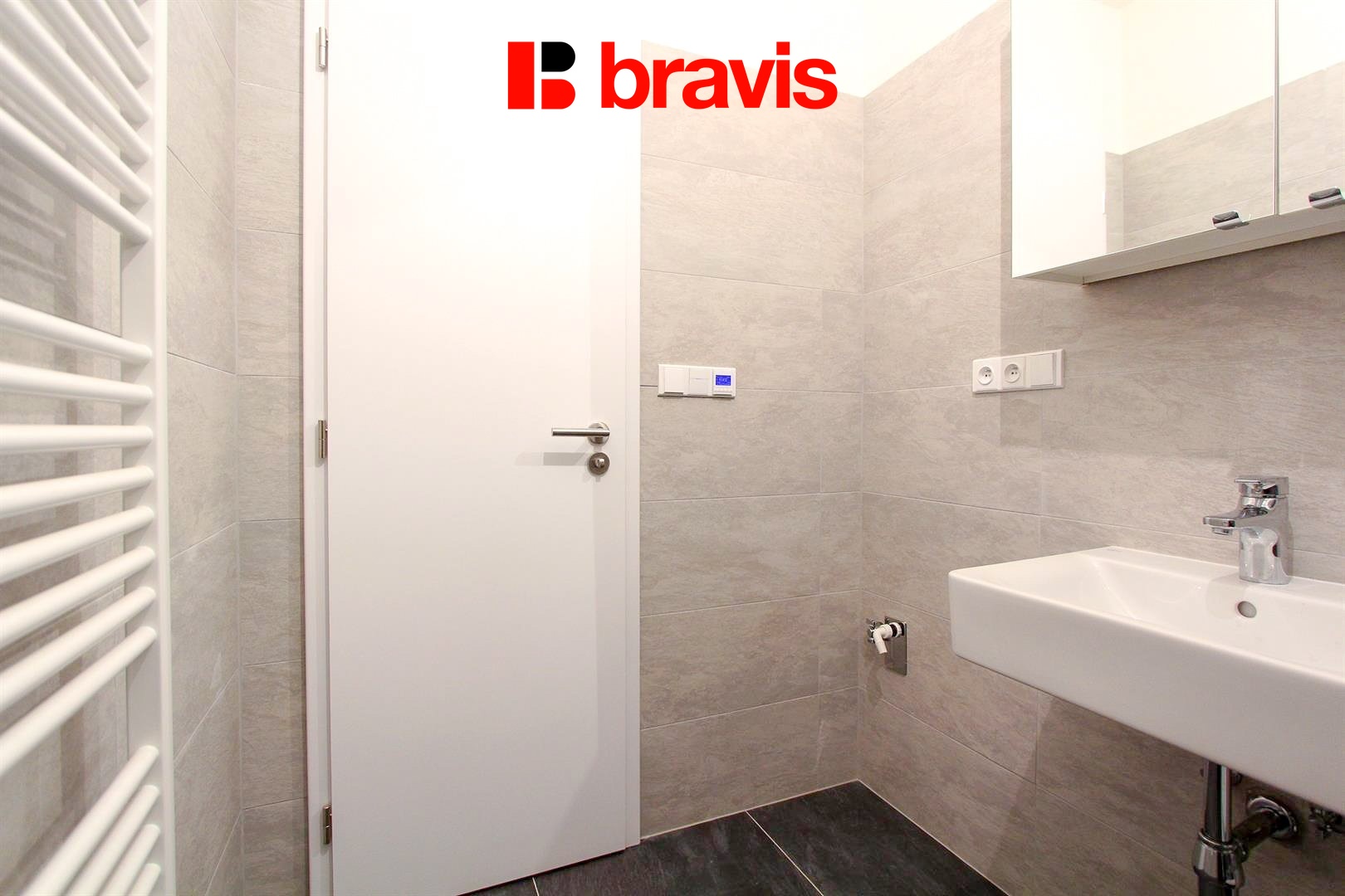 pronajem-bytu-1-kk-brno-kralovo-pole-ulice-tyrsova-castecne-zarizeny-zahrada-7-jpg-33f6c2