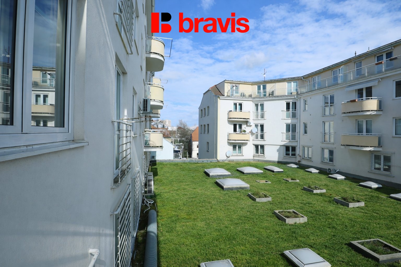 215cc20a-aa48-41a0-9623-3a09d0138c62