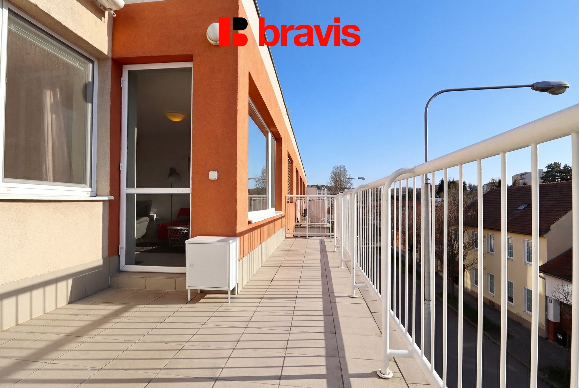 hf_20260326_120000_a2b82c7a-9a3d-49cb-b7bf-9ab7091