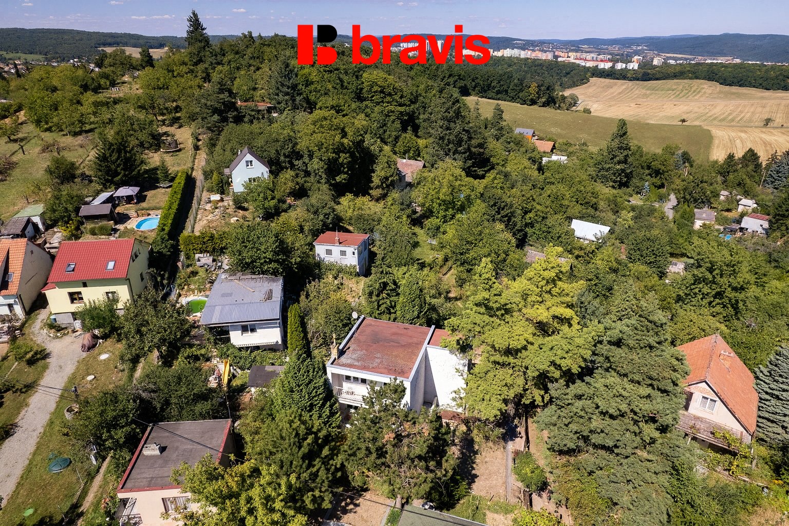 1758645882-a989bb8b-422d-4995-9247-39a0e66f7ad0