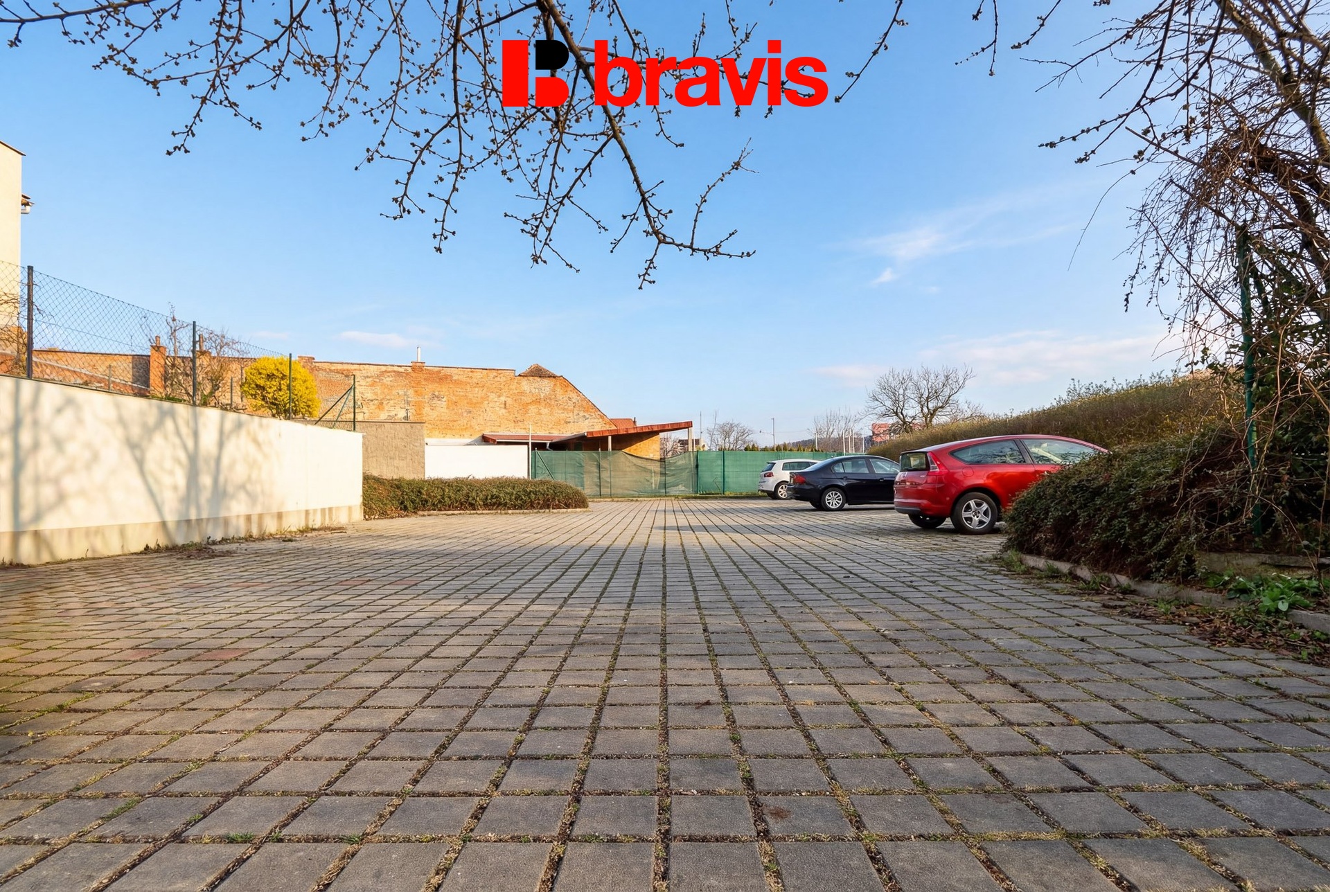 hf_20260326_120054_24e15f9e-fa74-417f-bb9c-35167cd