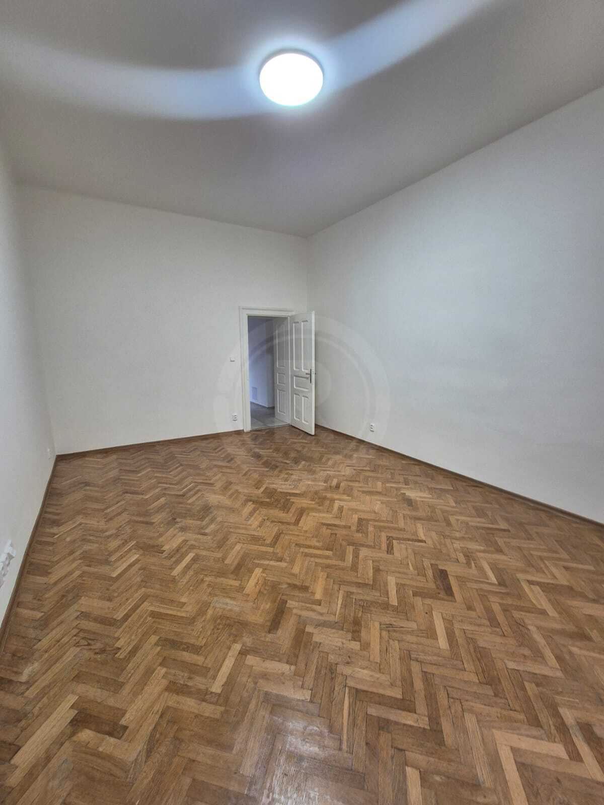 WhatsApp Image 2025-11-25 at 08.57.34.jpeg