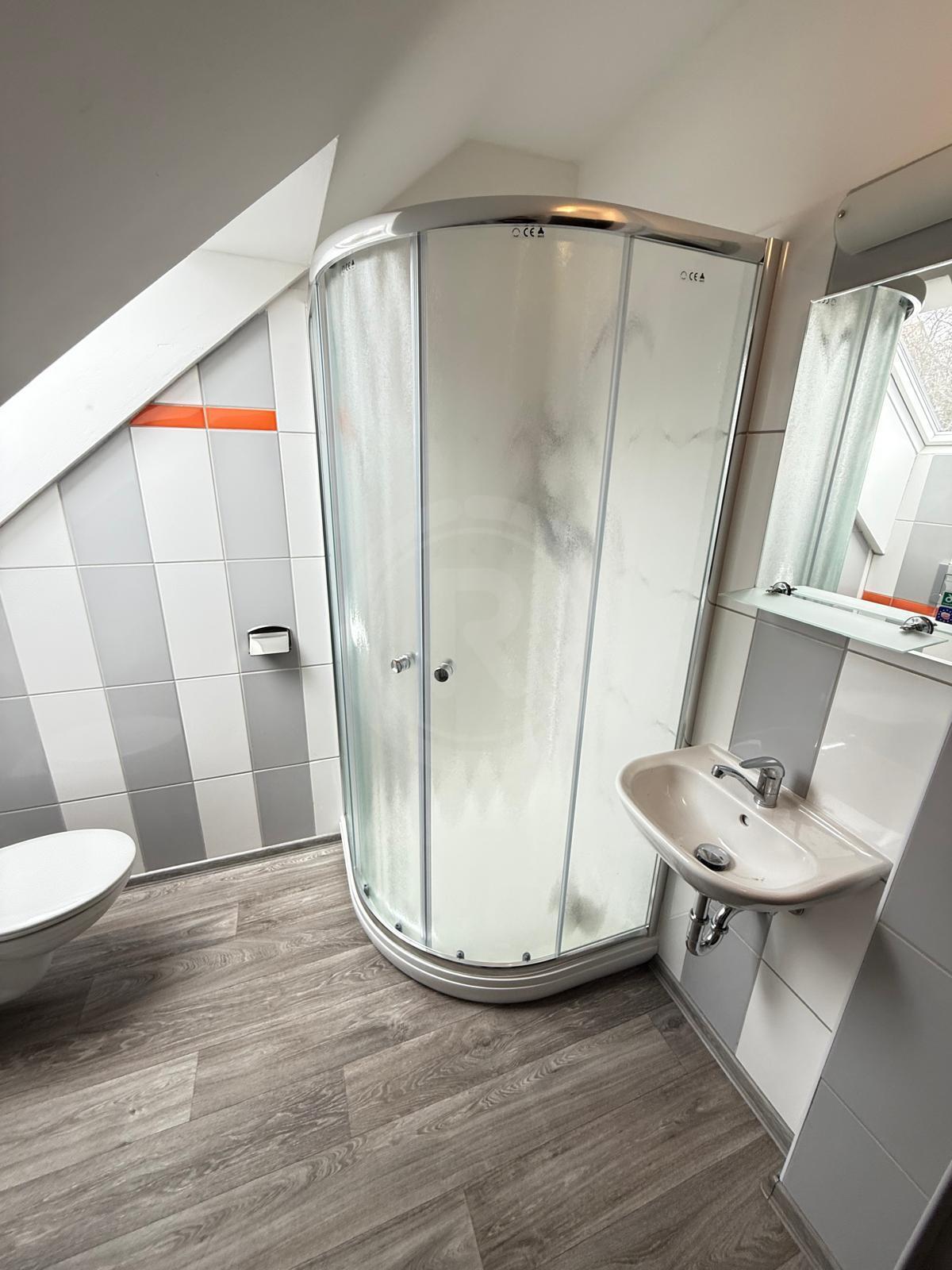 WhatsApp Image 2026-03-31 at 15.20.19 (2).jpeg