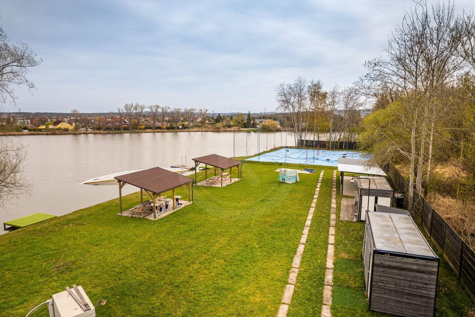 26-04-13 Nemanice Rekreační objekt Foto_07.jpg