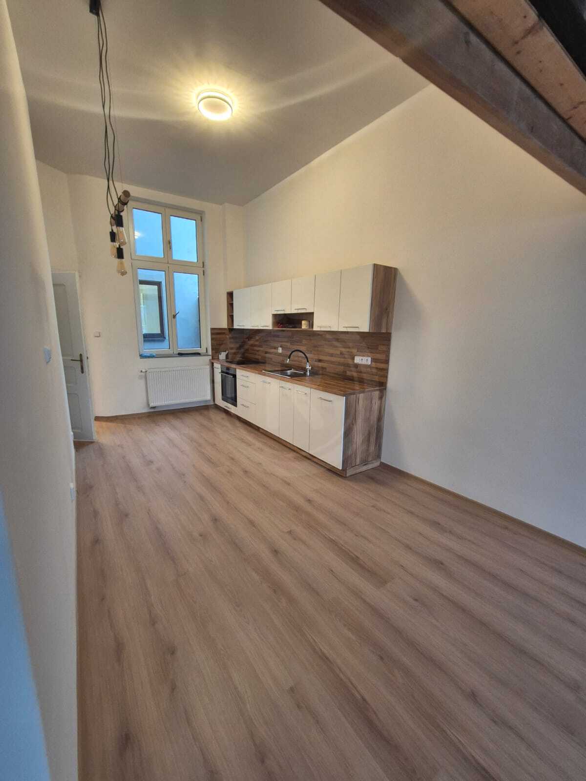 WhatsApp Image 2025-11-25 at 08.57.34 (1).jpeg