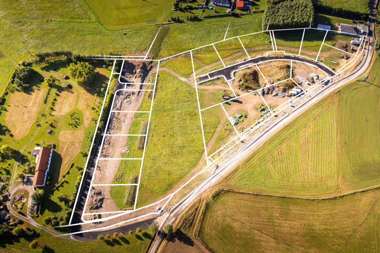 25-09-05 Lipí Pozemek Foto_16.jpg