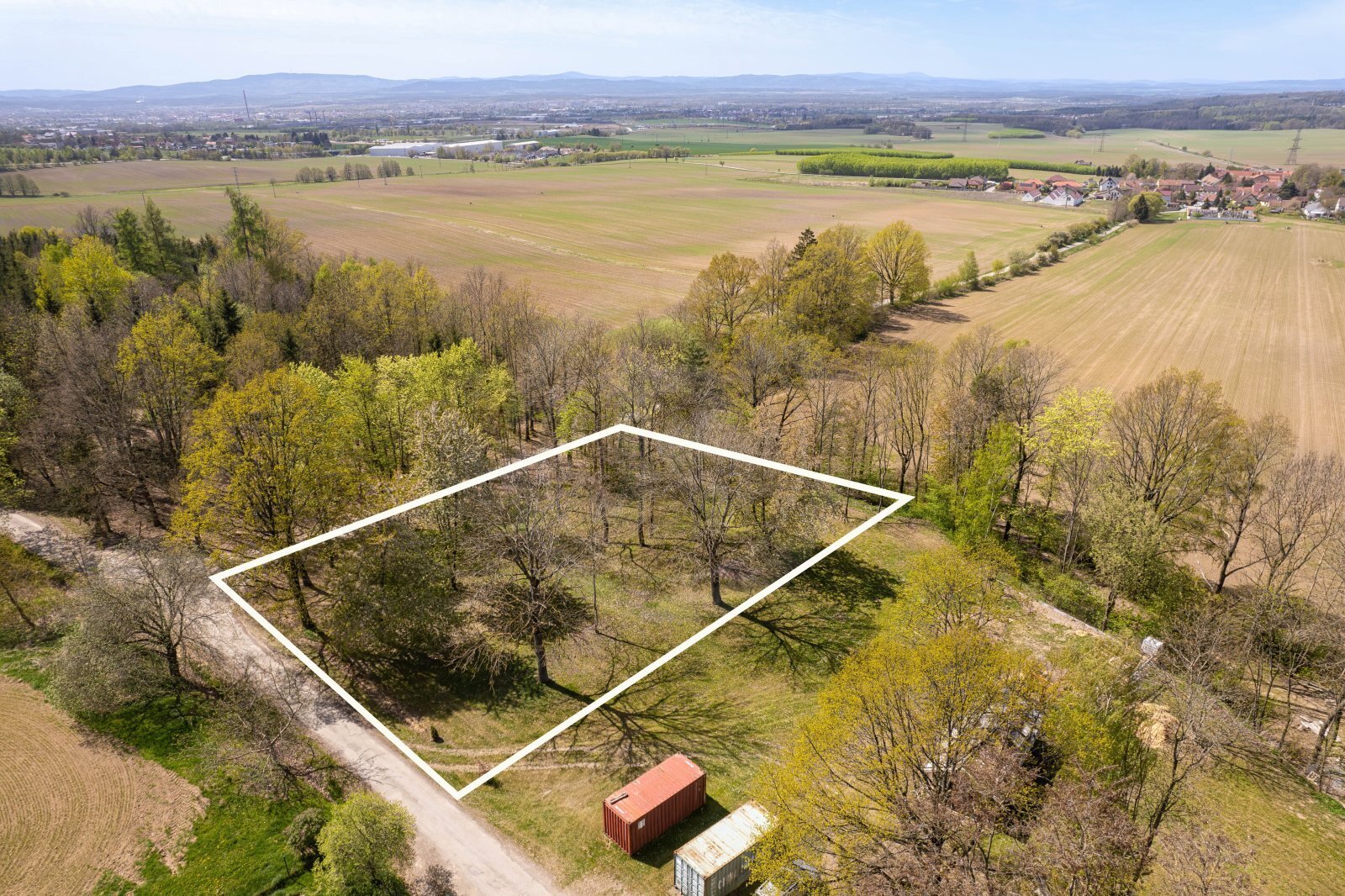 26-04-28 Libnič Pozemek_4_00000.jpg