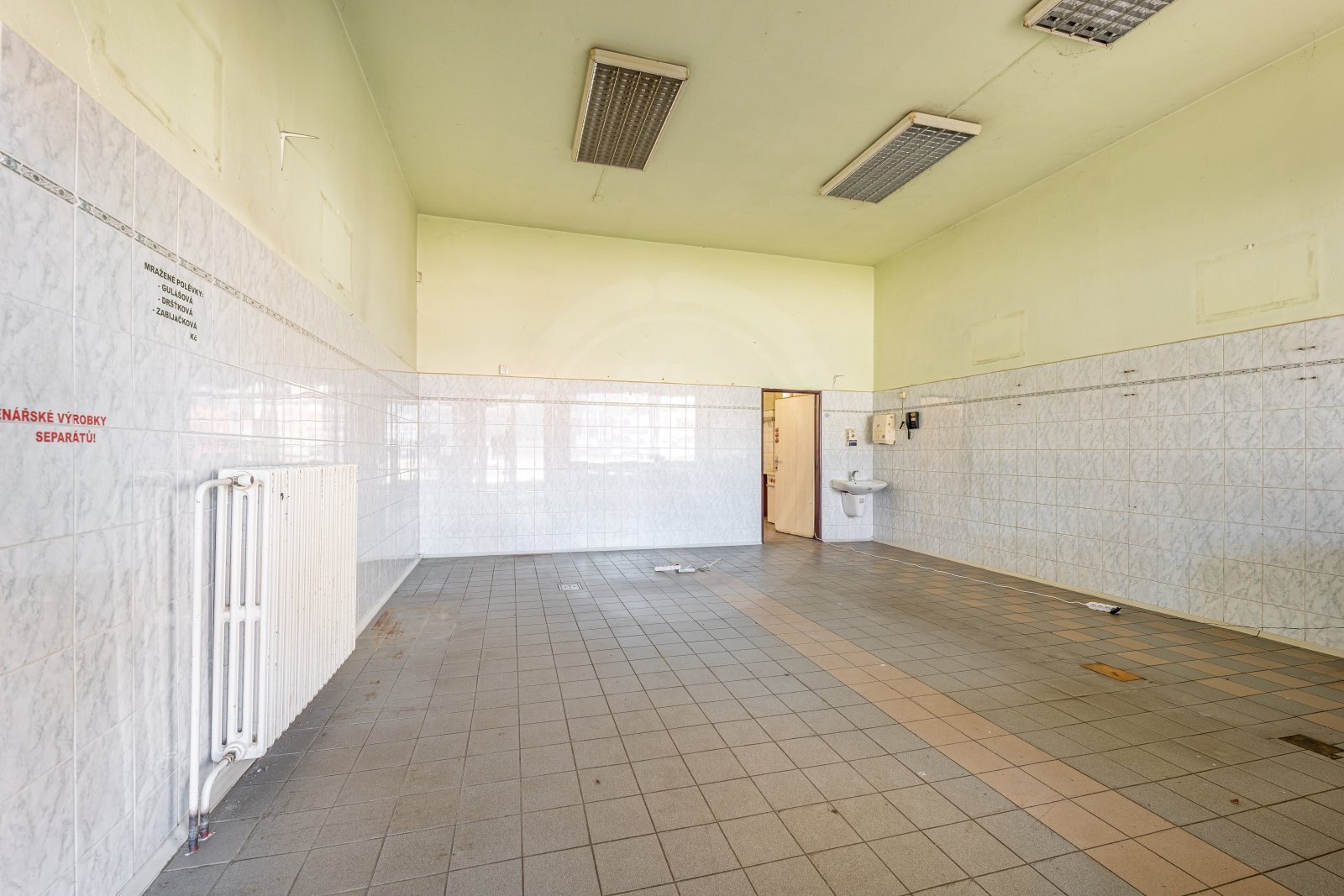 26-03-13 Prachatice Komerční prostor Foto_75.jpg