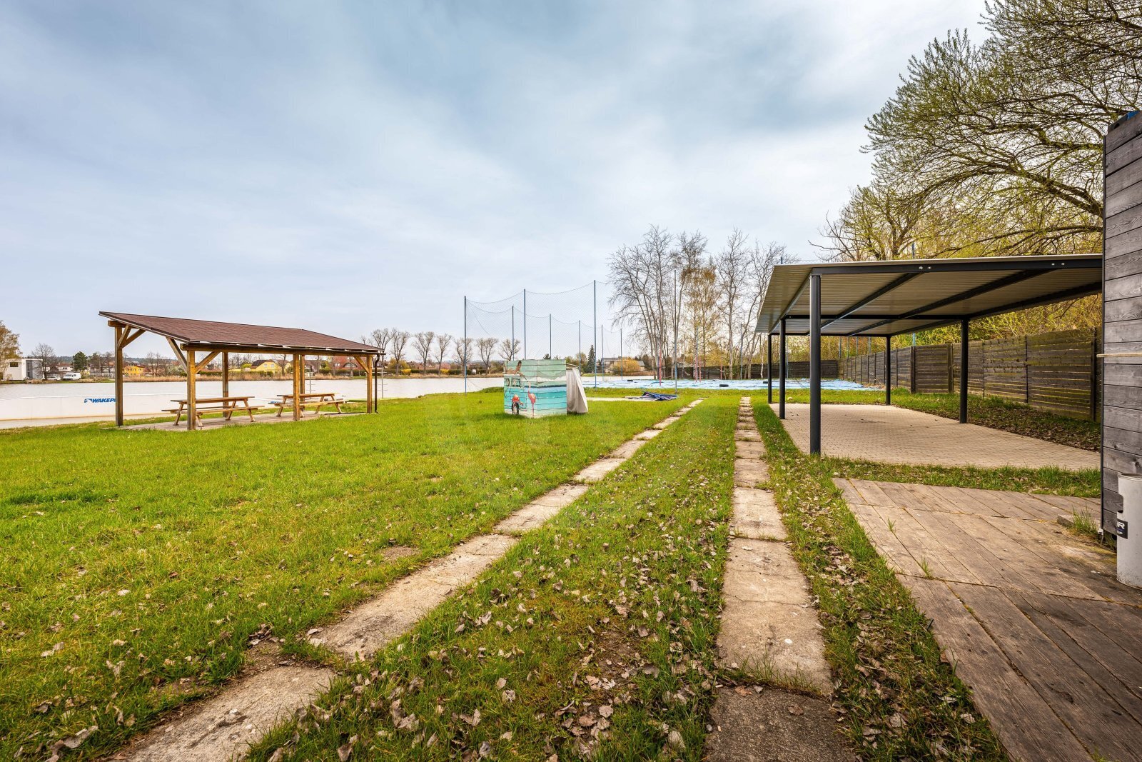 26-04-13 Nemanice Rekreační objekt Foto_33.jpg