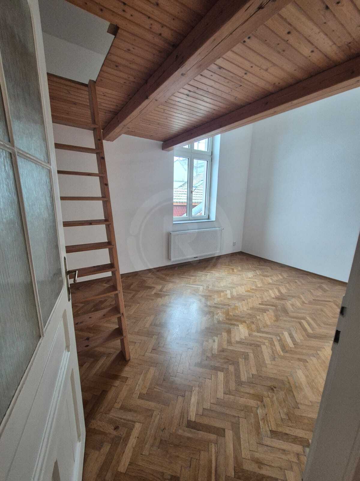 WhatsApp Image 2025-11-25 at 08.57.33 (3).jpeg