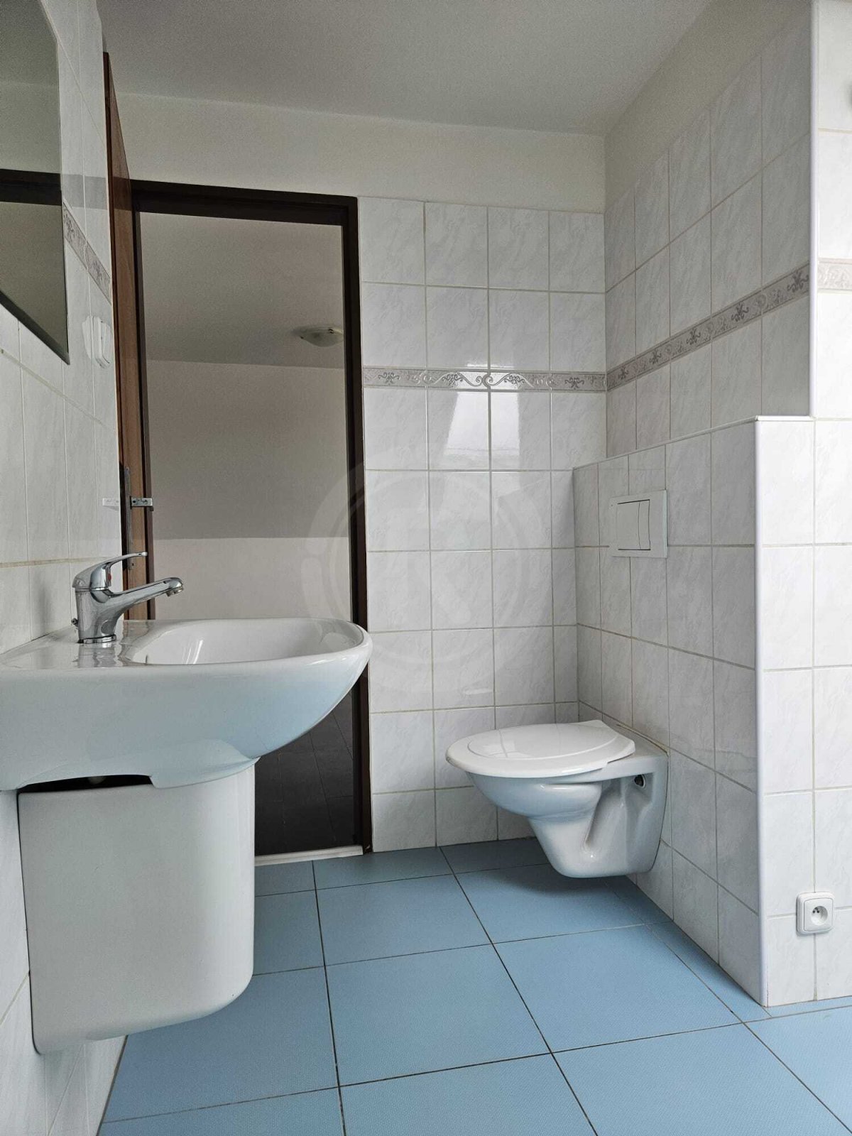 WhatsApp Image 2026-03-17 at 10.10.43 (8).jpeg