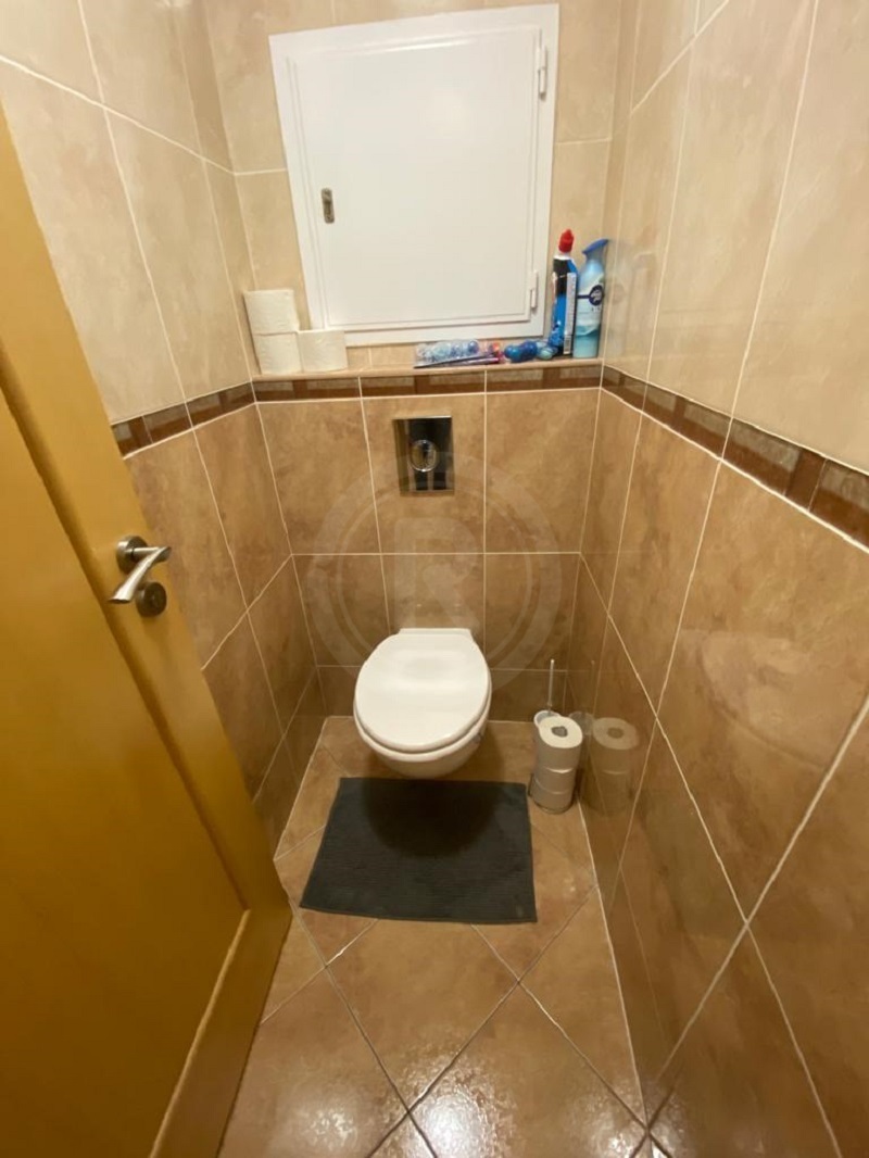 WhatsApp Image 2022-11-23 at 08.47.59 (3).jpeg