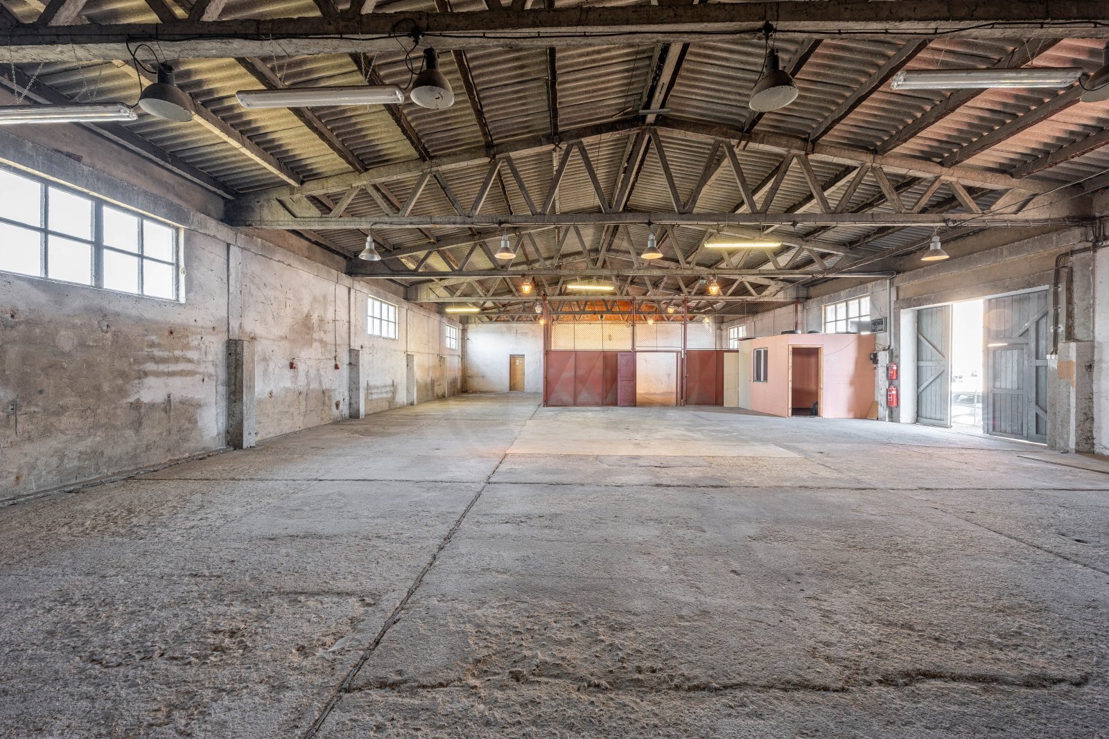 26-03-13 České Budějovice Komerční prostor Foto_05.jpg