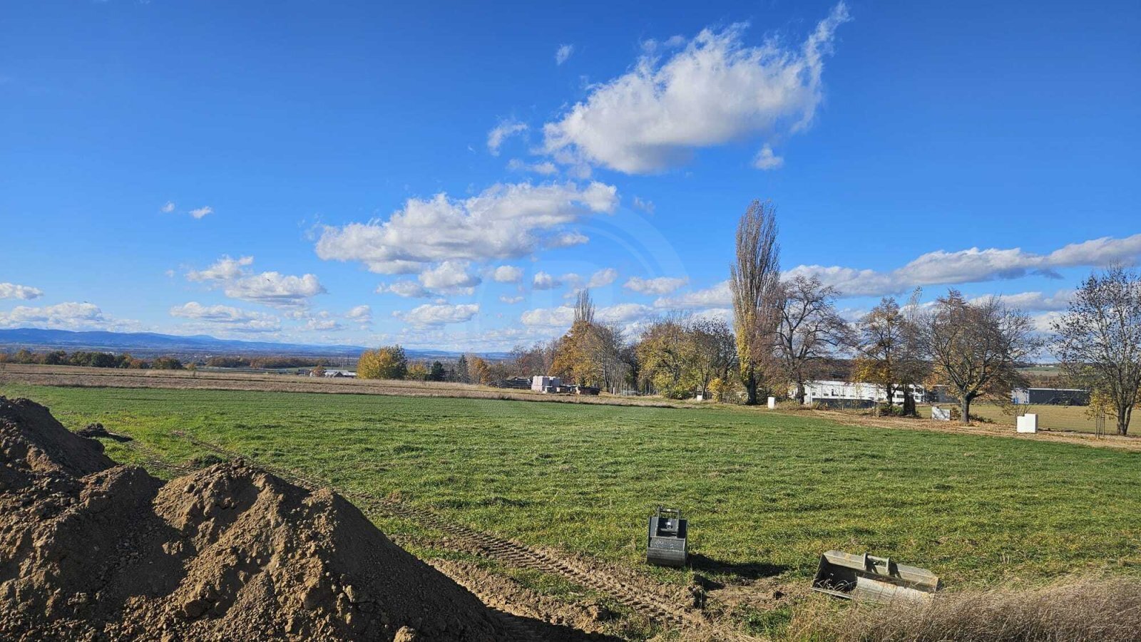 Prodej stavební parcely Hůry 6 980 000 Kč, foto 1