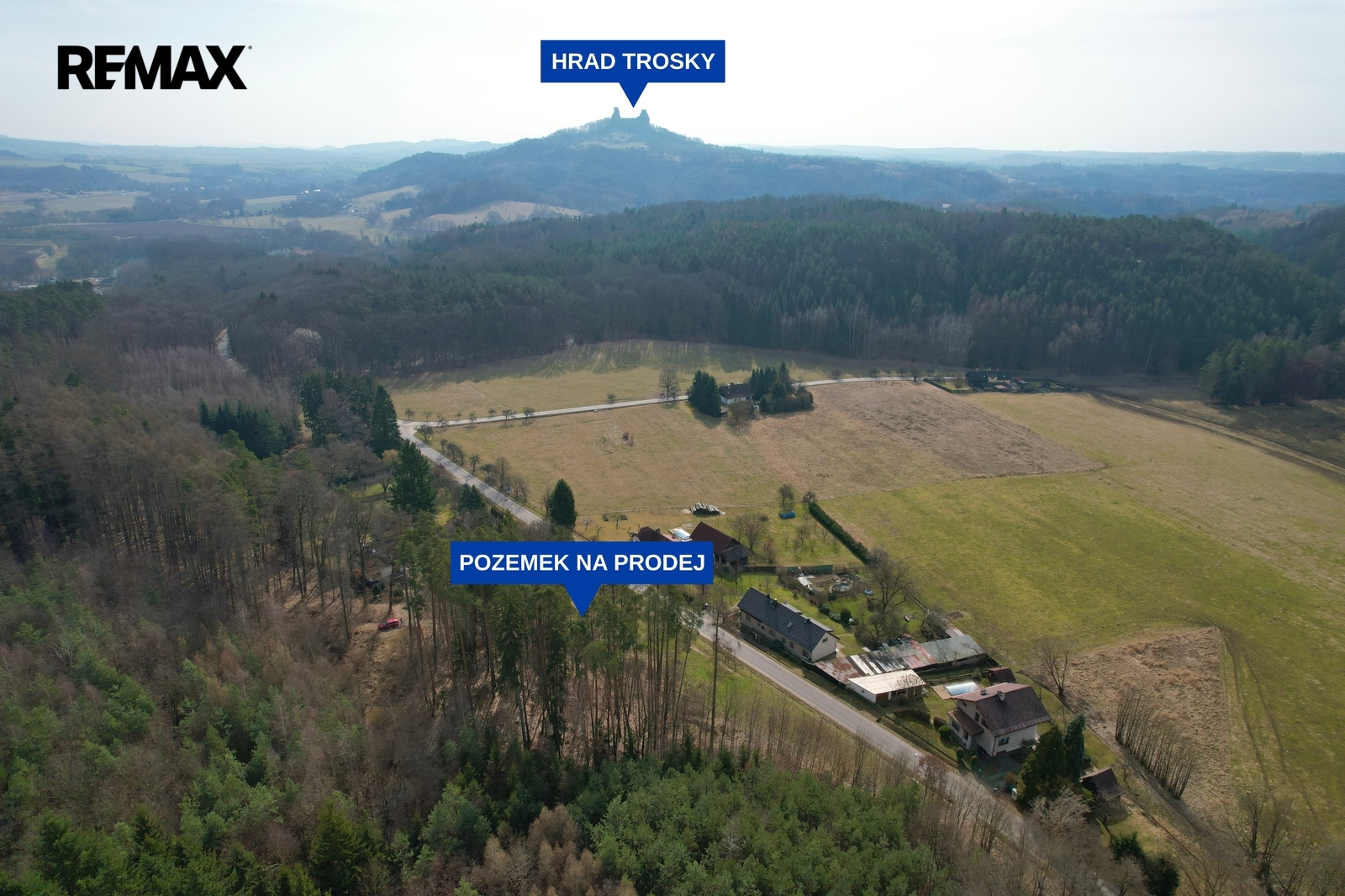 Celkový pohled ze západu