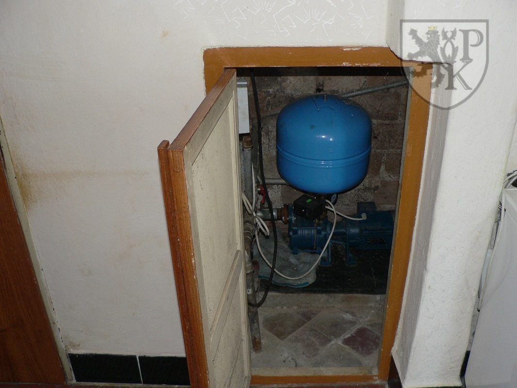 Závišín 15 vod.JPG