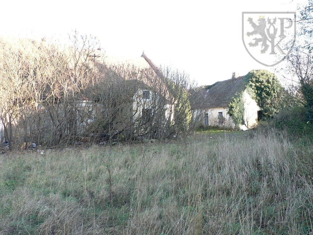 Tchoř. tvrz dv2.JPG