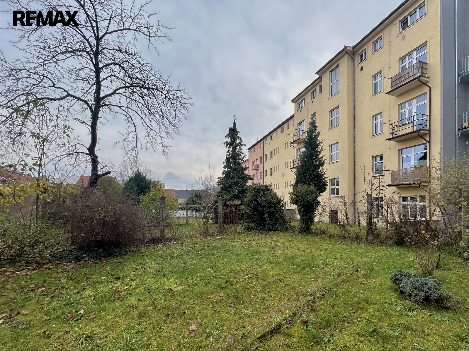 Pohled do vnitrobloku