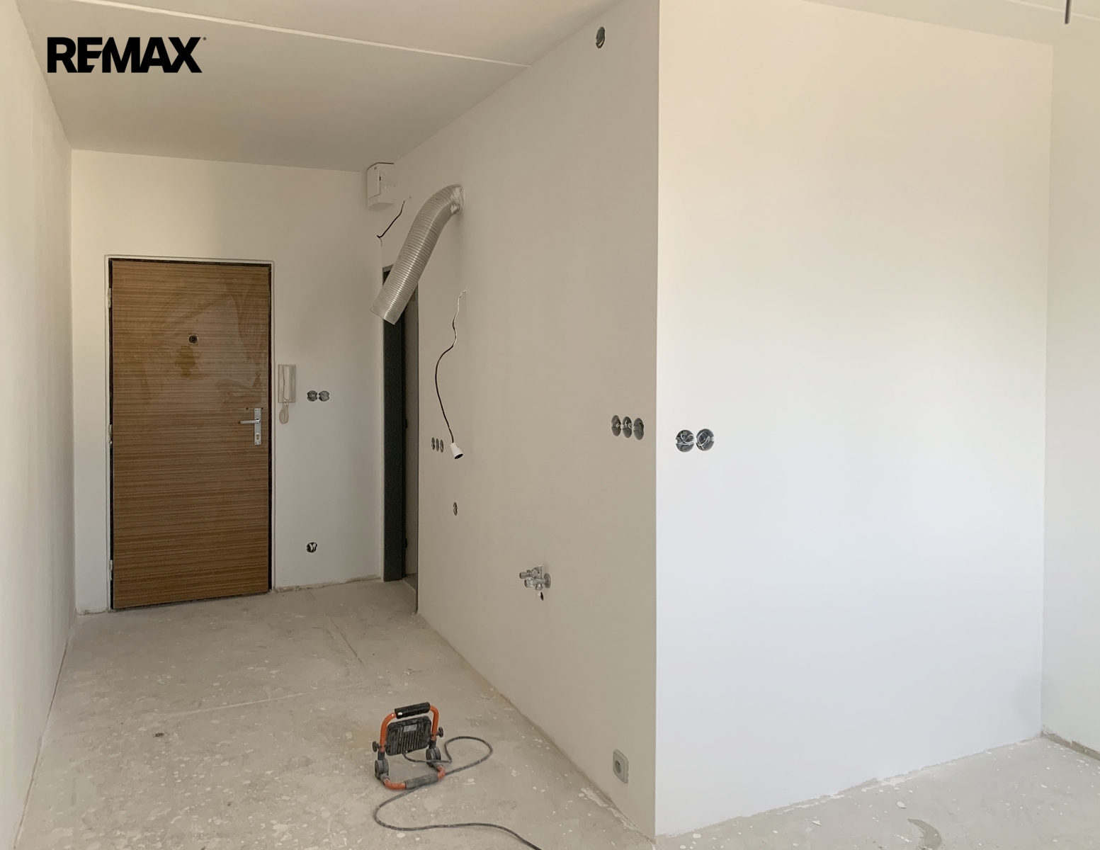 zde je místo na kuchyň