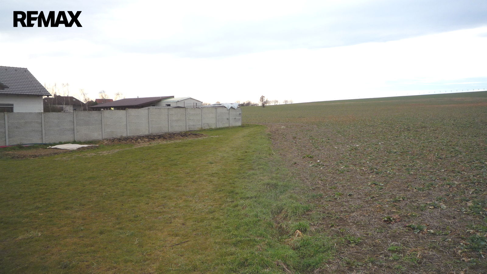 spíše té dolní části.