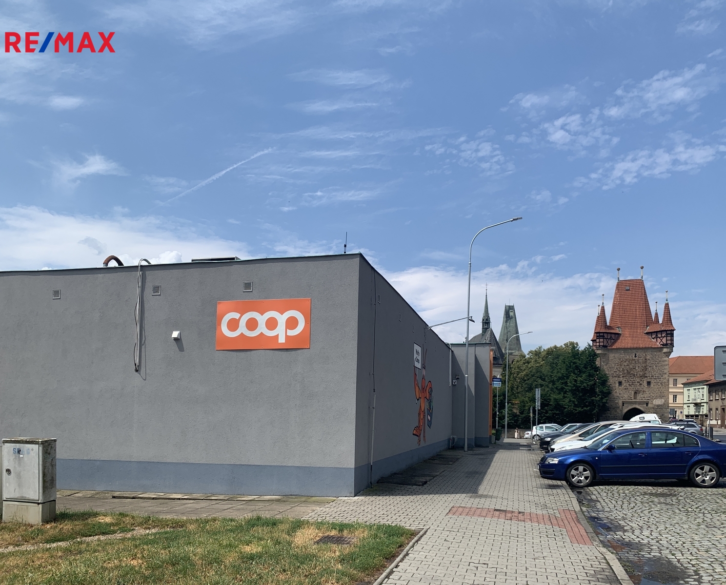 COOP 100 m od domu