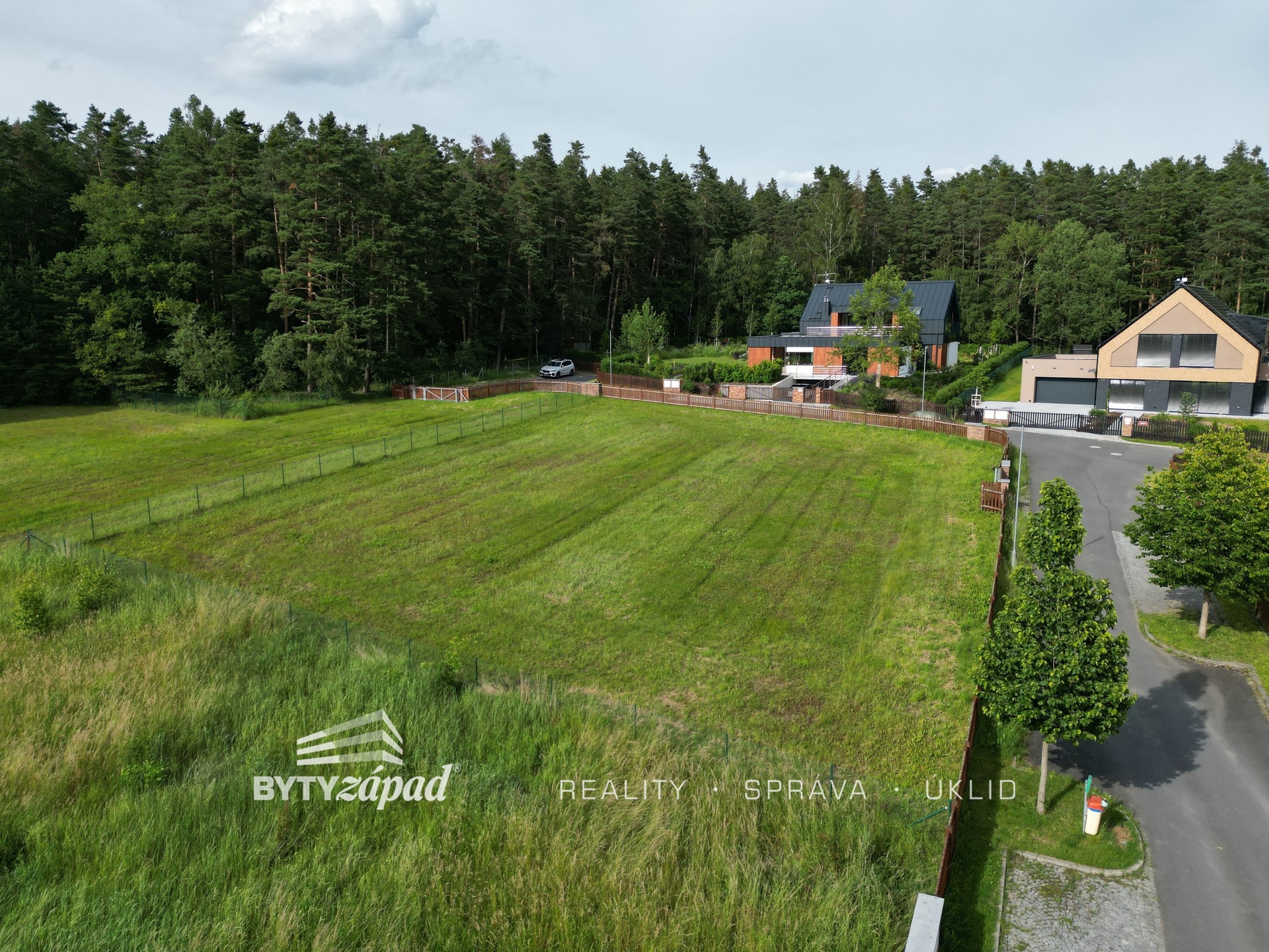 dji_fly_20240526_021746_46_1718009538738_photo
