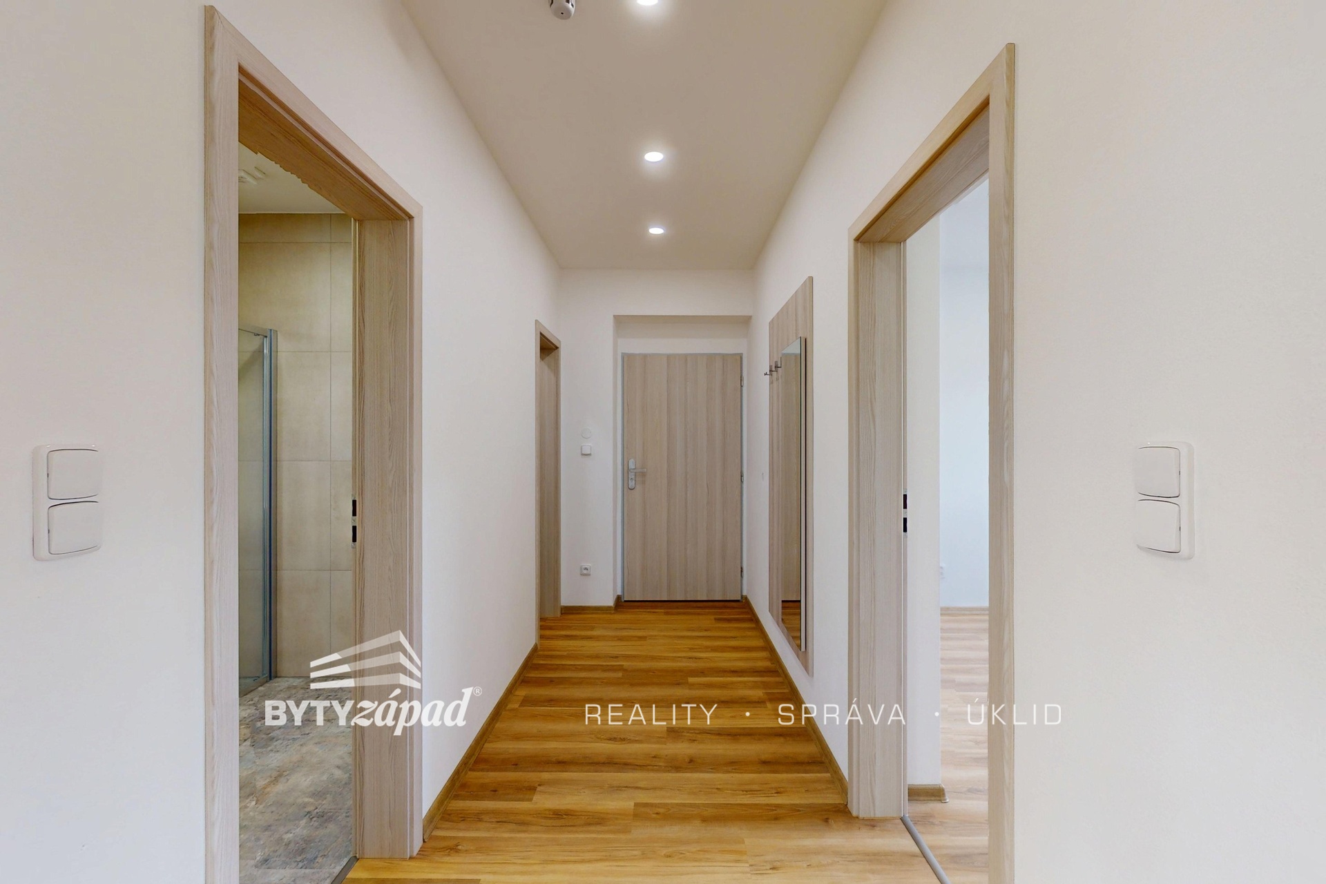 Byt-3kk-s-terasou-ul-Manetinska-Vejprnice-10172025_144729