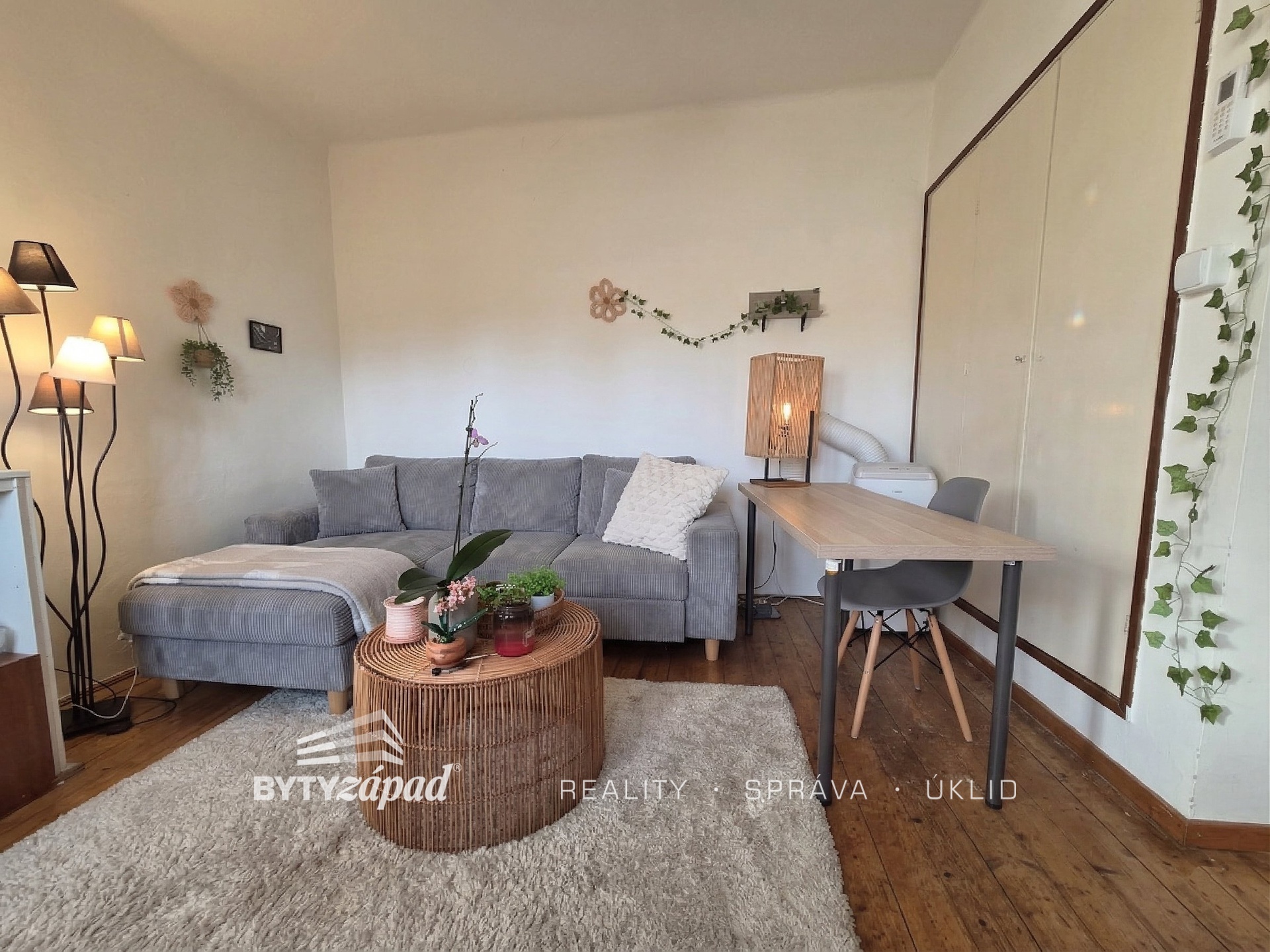 Gemini_Generated_Image_phd79zphd79zphd7