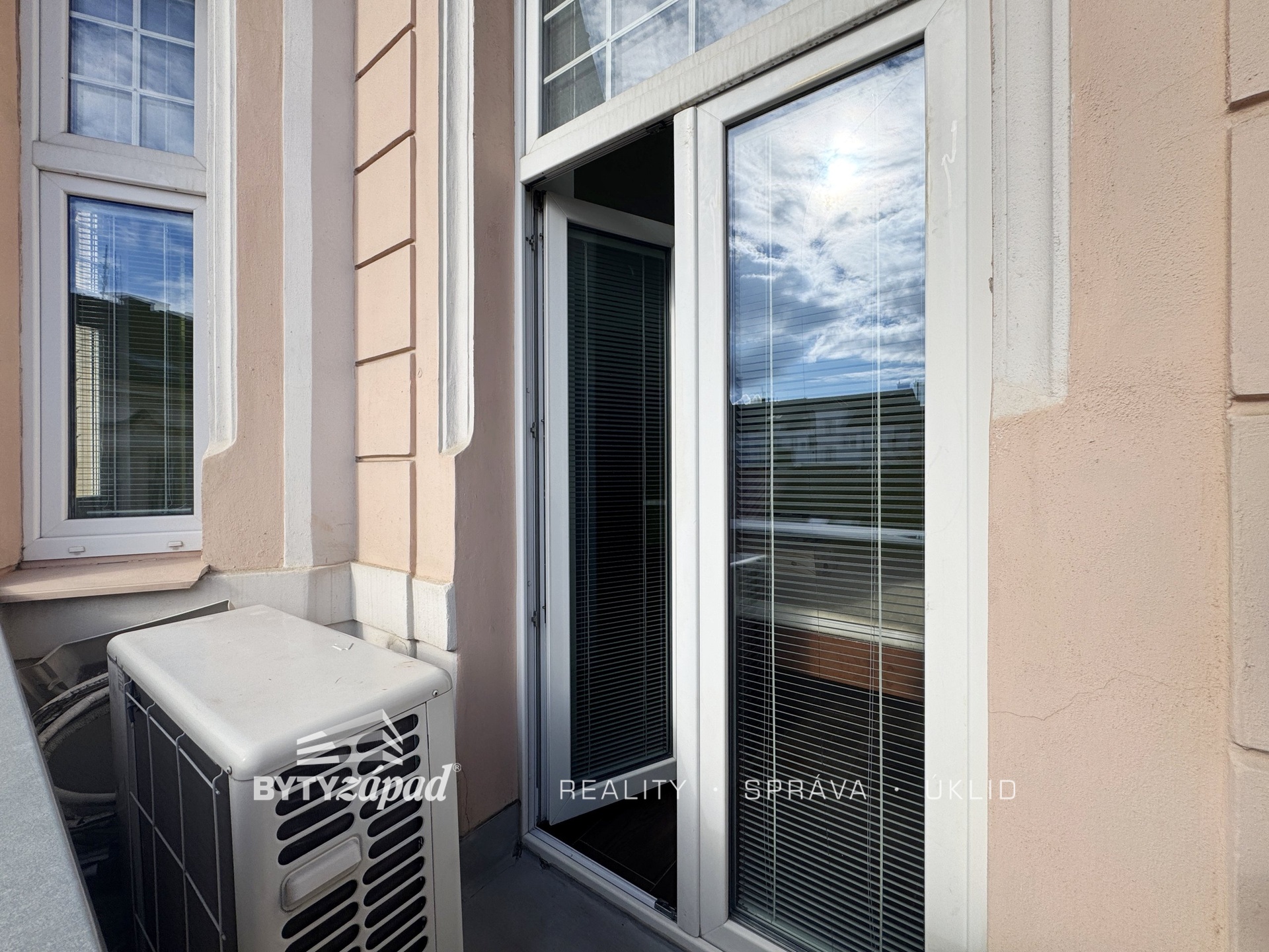 Pronájem bytu 1+kk a garsoniéry Plzeň 12 500 Kč za měsíc, foto 9