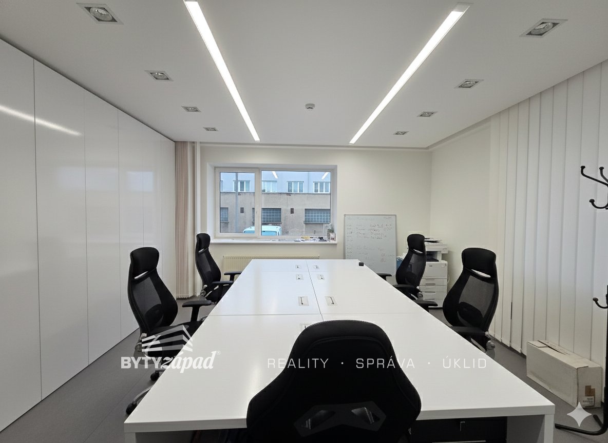 Gemini_Generated_Image_1amyjn1amyjn1amy