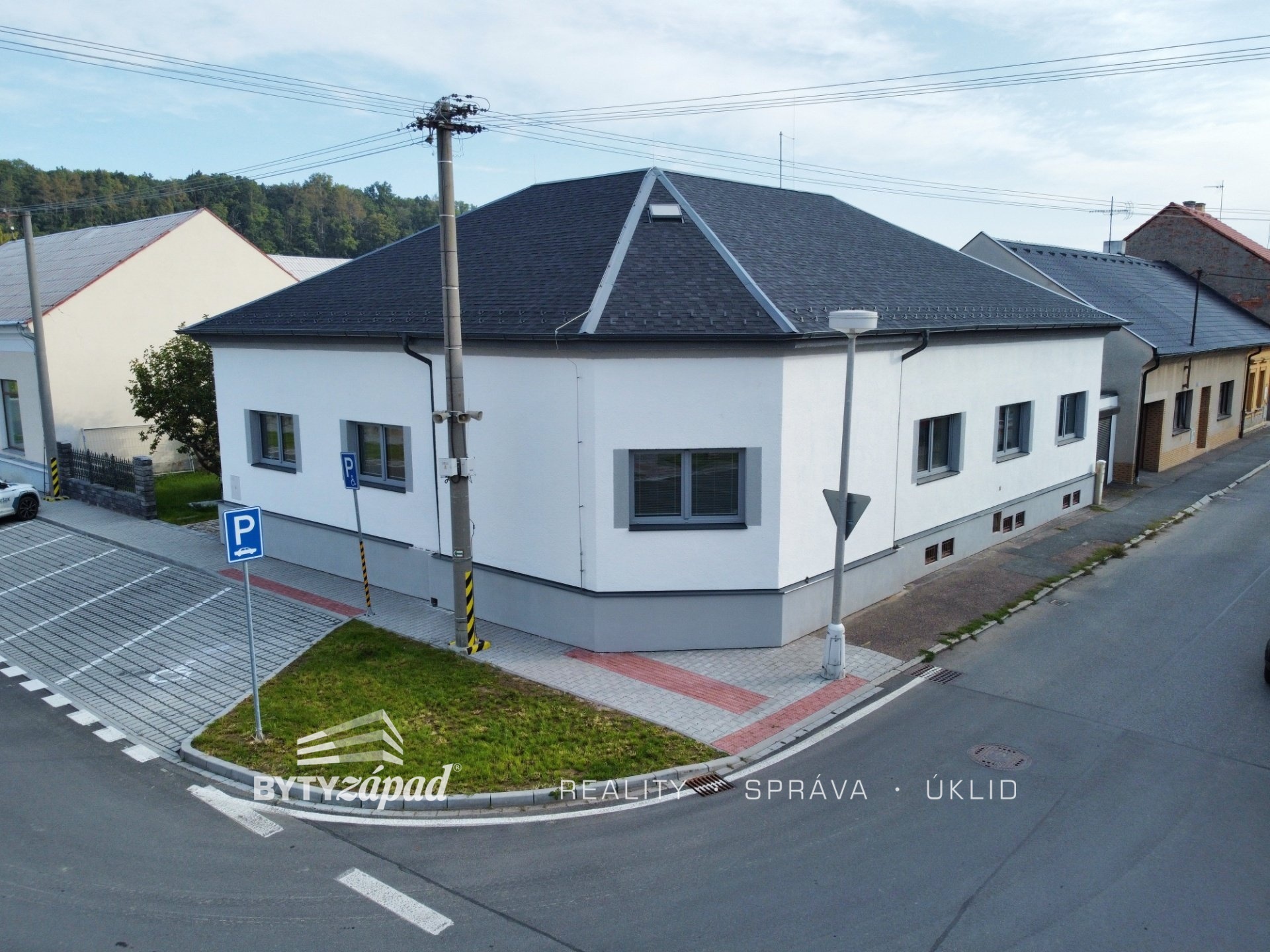 kancelare-151-m2-rokycany-plzenske-predmesti-ea000b