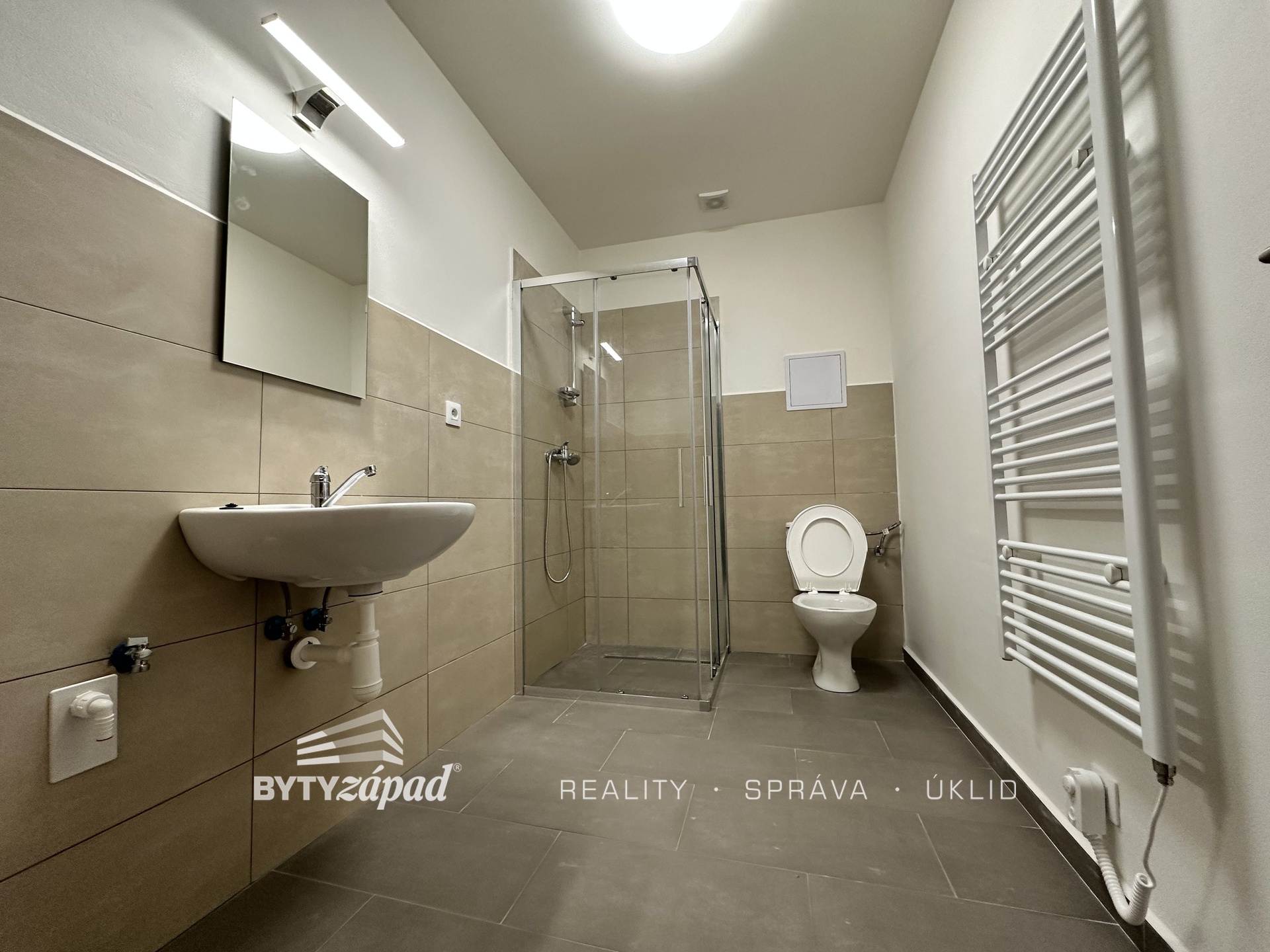 20240105_150717190_iOS