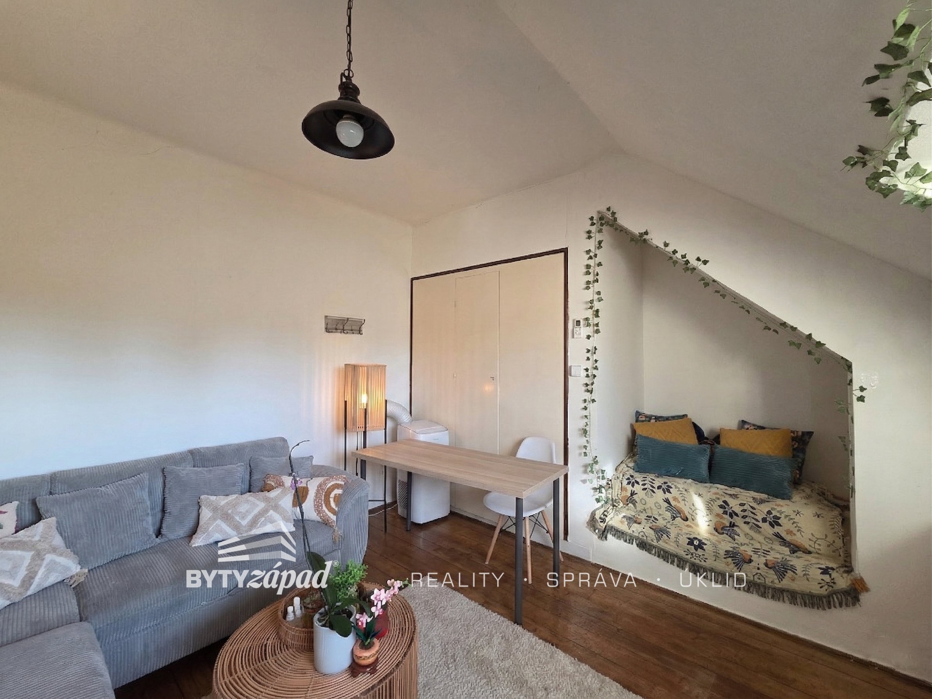 Gemini_Generated_Image_z1wxrzz1wxrzz1wx