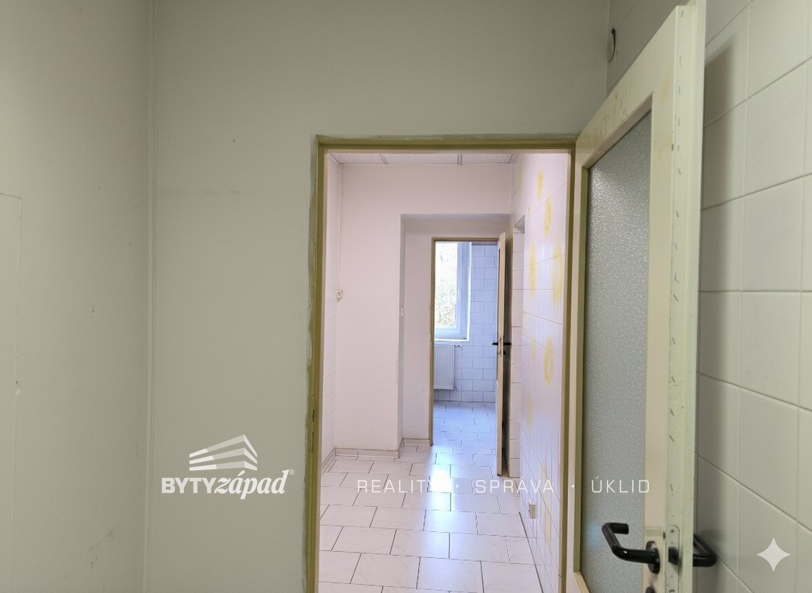 Gemini_Generated_Image_3g5pe33g5pe33g5p