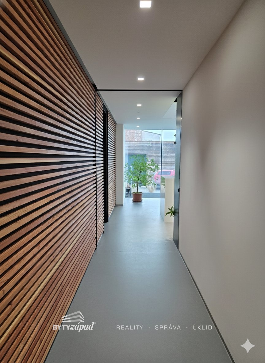 Gemini_Generated_Image_6mu4jq6mu4jq6mu4