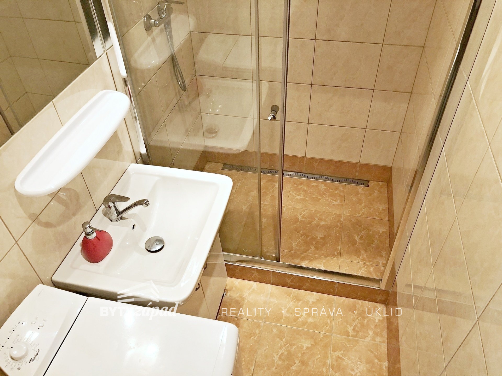 pronajem-byty-2-kk-46m2-praha-stodulky-img-9143-e0