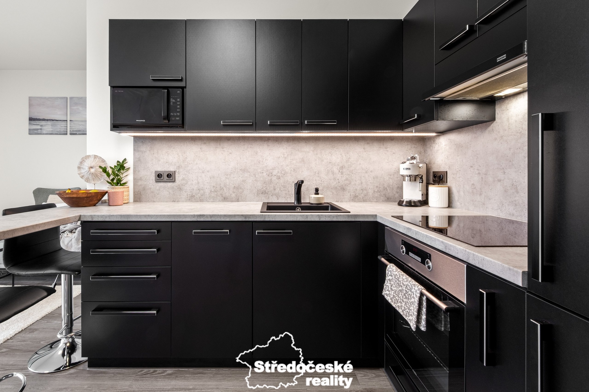 prodej_byt_Praha_Ha?je_mattaneli Milan_kuchyn?