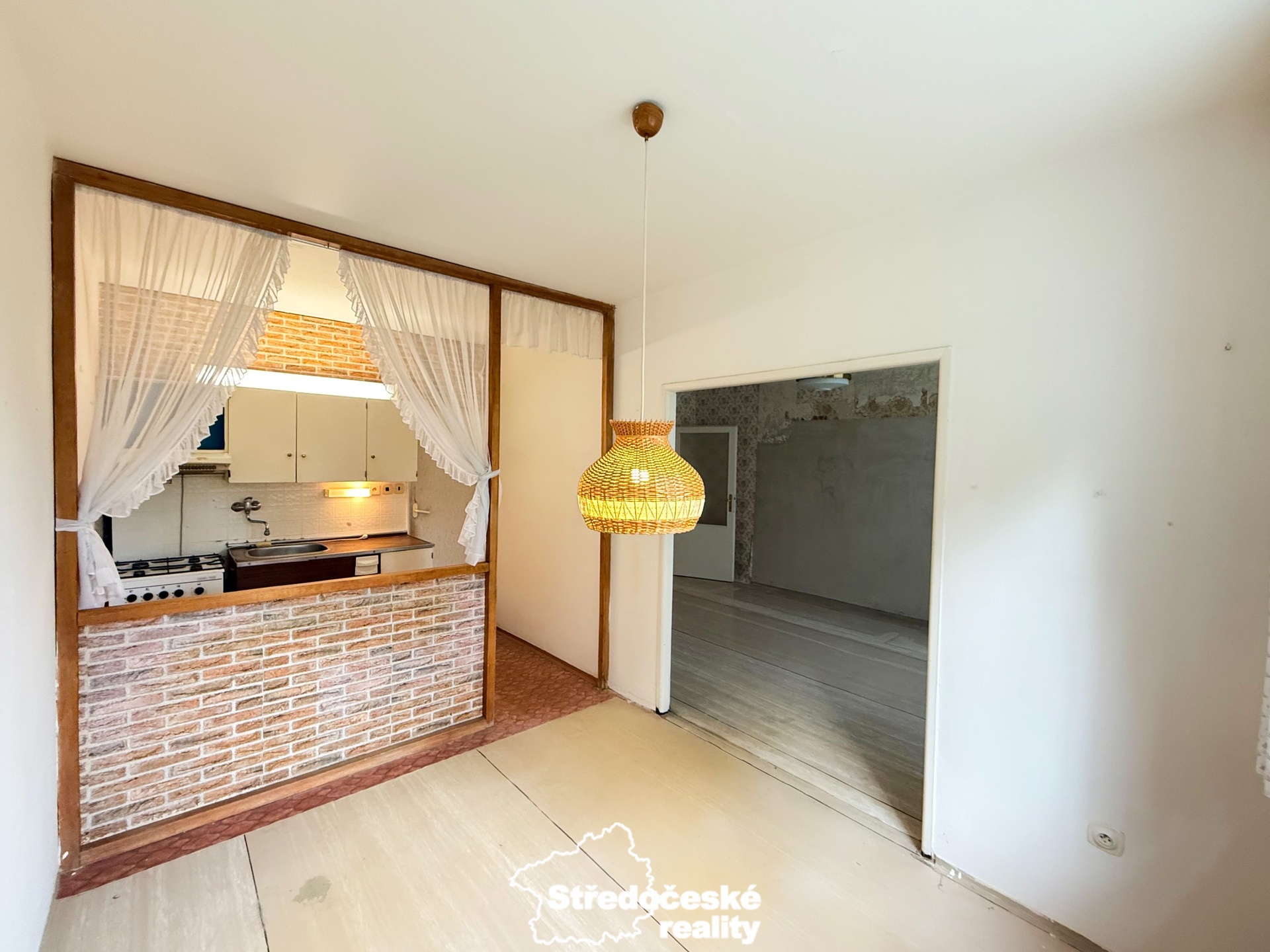 kuchyn? a ji?delna_aktuální stav