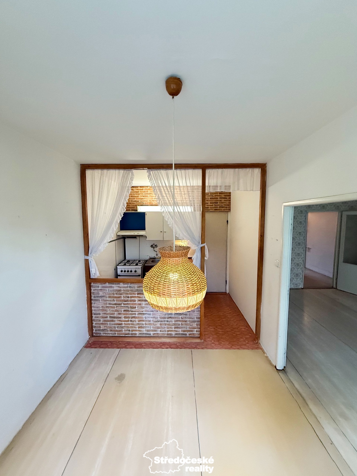 kuchyn? a ji?delna_aktuální stav