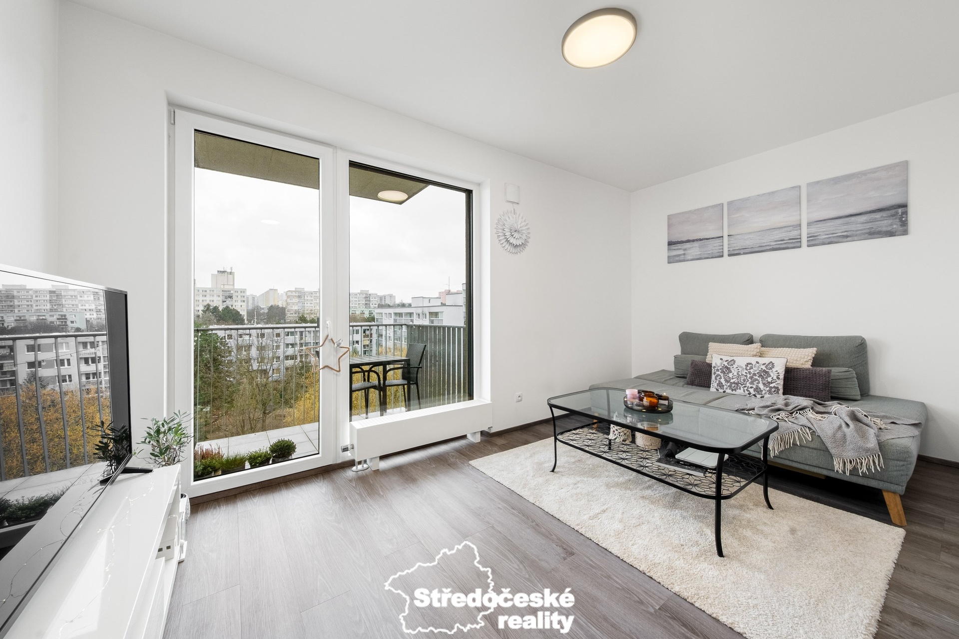 prodej_byt_Praha_Ha?je_mattaneli Milan_oby?vaci? pokoj_2