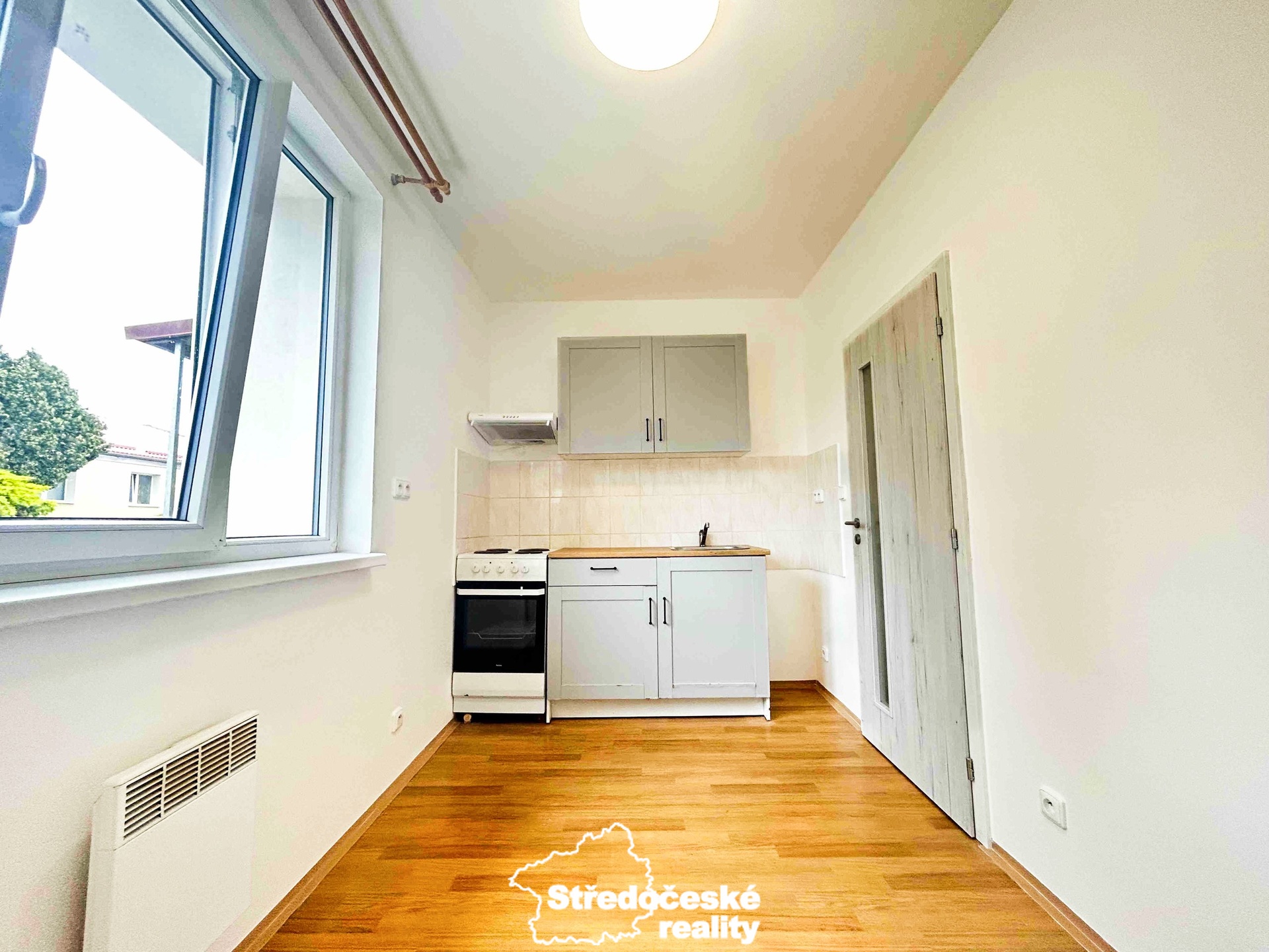 aktuální stav - kuchyň, byt 3 Fanda