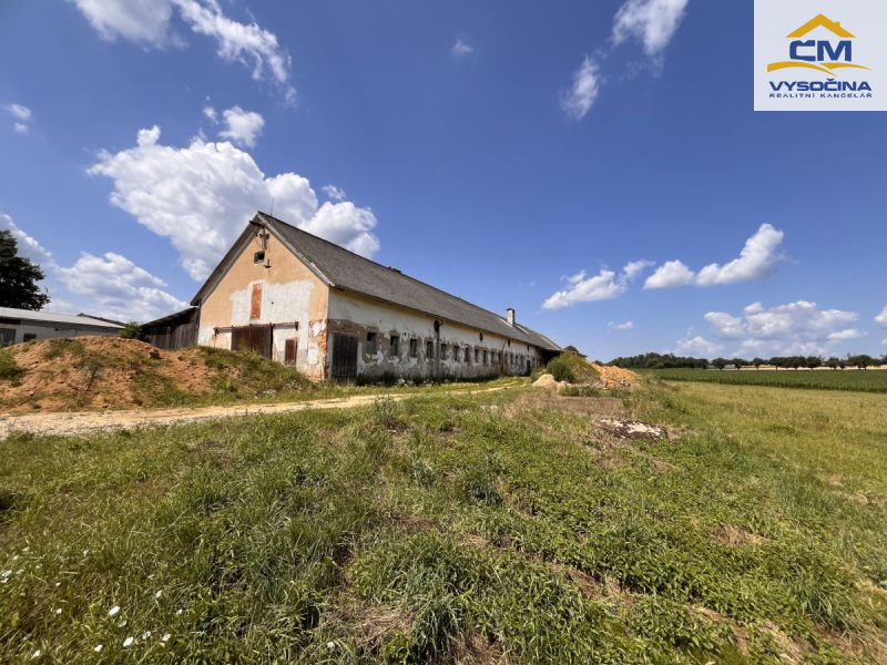 Prodej areálu v Olešnici u Okrouhlice.