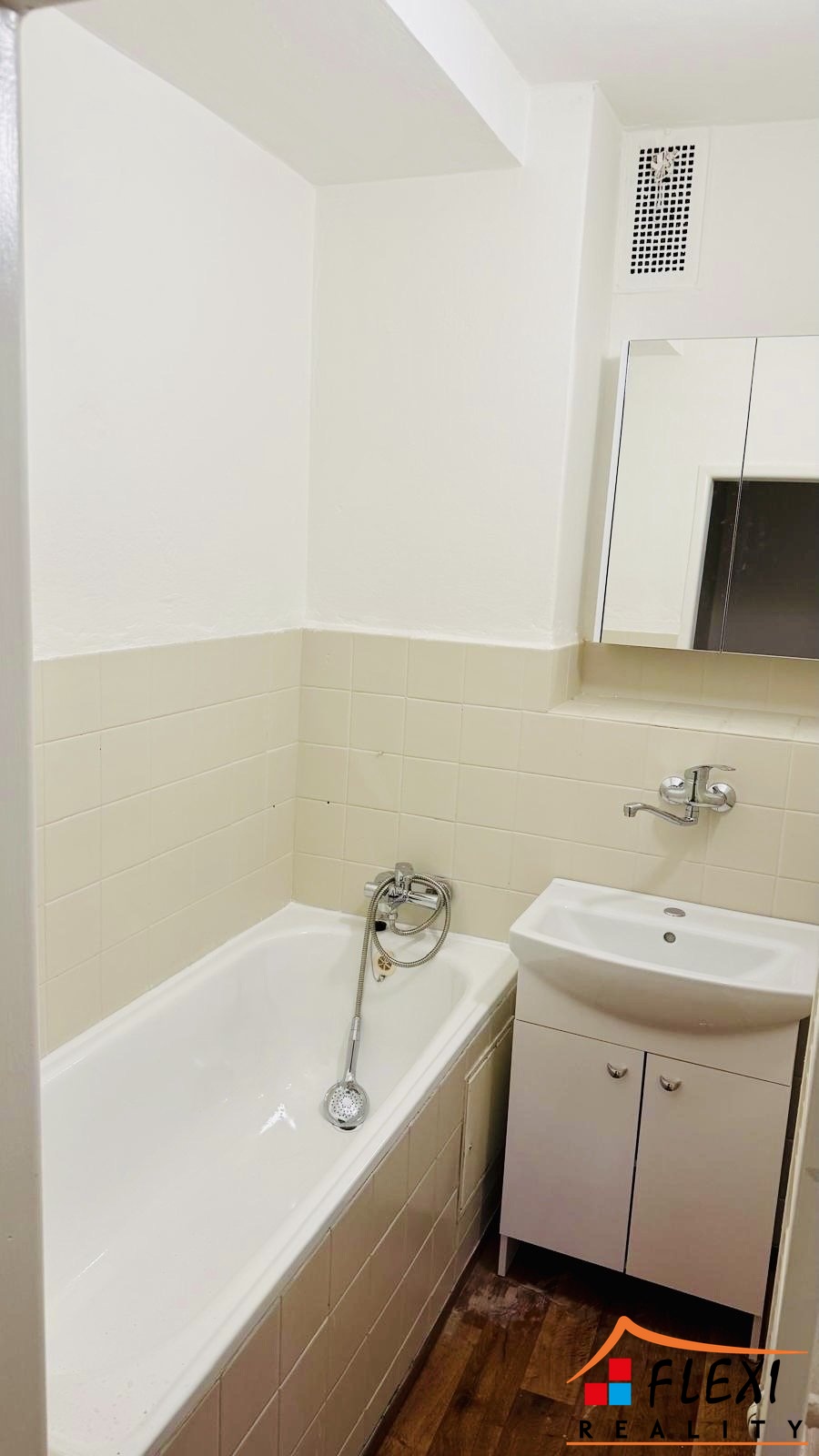 bd368d98-005a-4d9d-afce-b6ef6755b0b3