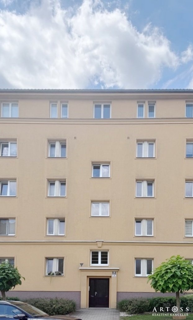 dům