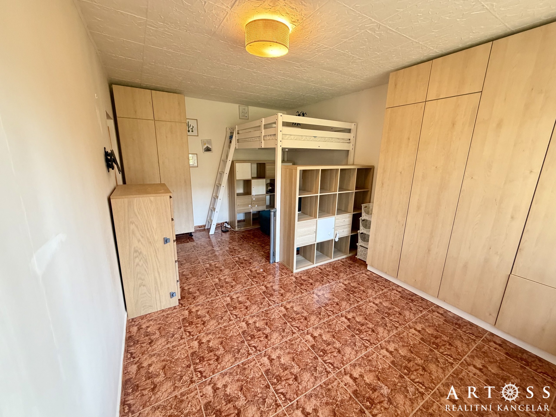 Oby?vaci? mi?stnost 1