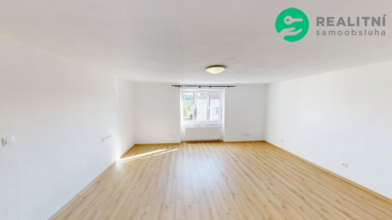 Komfortní a vzdušný byt 3+1 s terasou, 118 m2