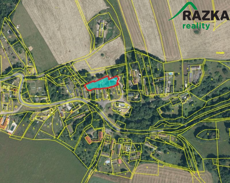 Pozemek pro výstavbu RD Domaslav - Konstantinolázeňsko