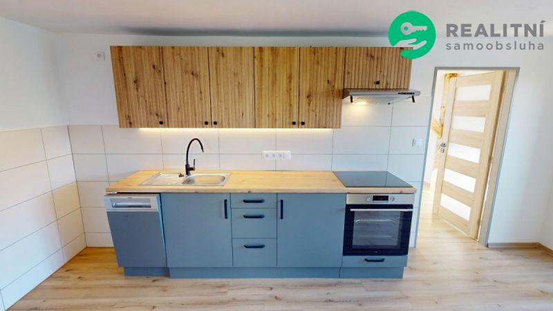 Komfortní a vzdušný byt 3+1 s terasou, 118 m2