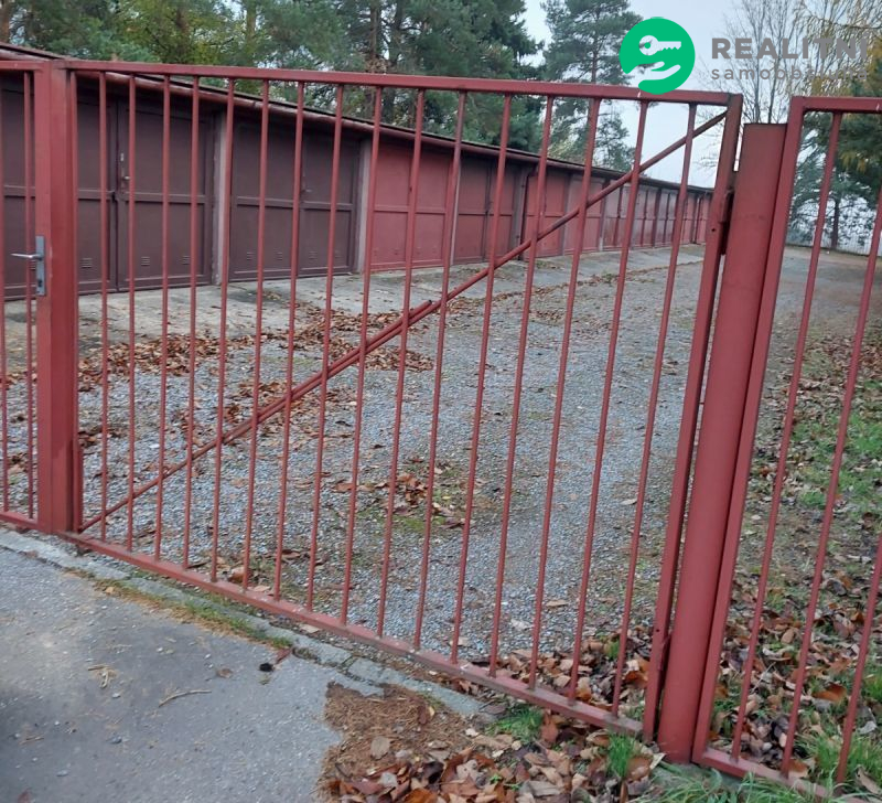 garáž v Brně - Líšni 