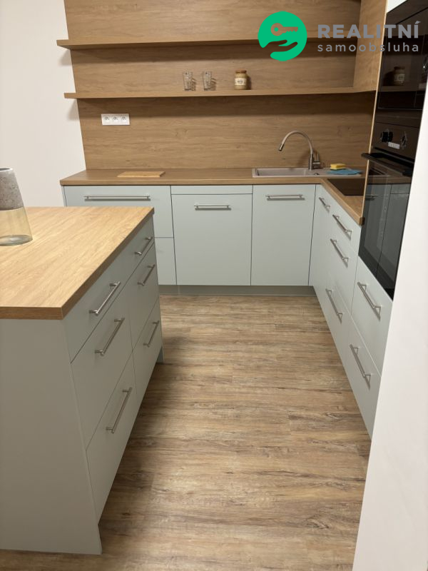 Pronájem bytu 2+kk 57 m&sup2; Loudova, Olomouc - Povel